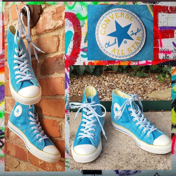 thin blue line converse shoes